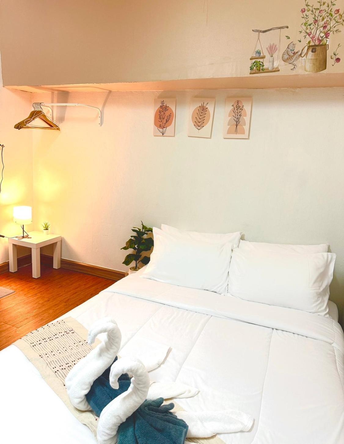 Montana Hotel & Hostel Phuket Karon 外观 照片